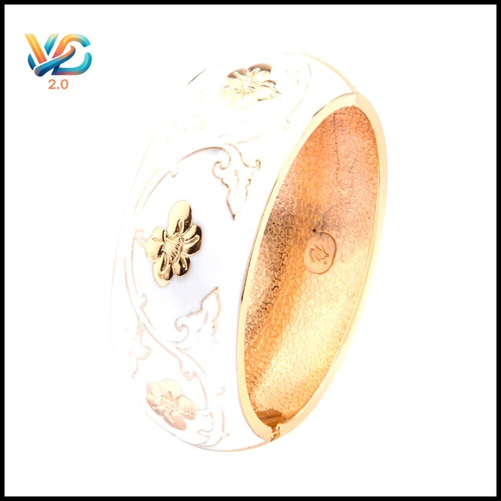 Enamel Bangle Bracelet with Spring Hinge Clasp, Oval Shape, 7-inch Circumference